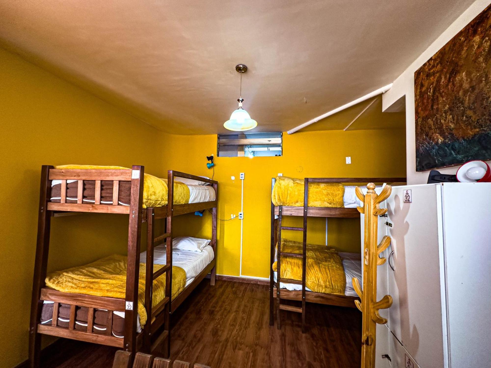 Lobo Hostel La Paz Exterior photo